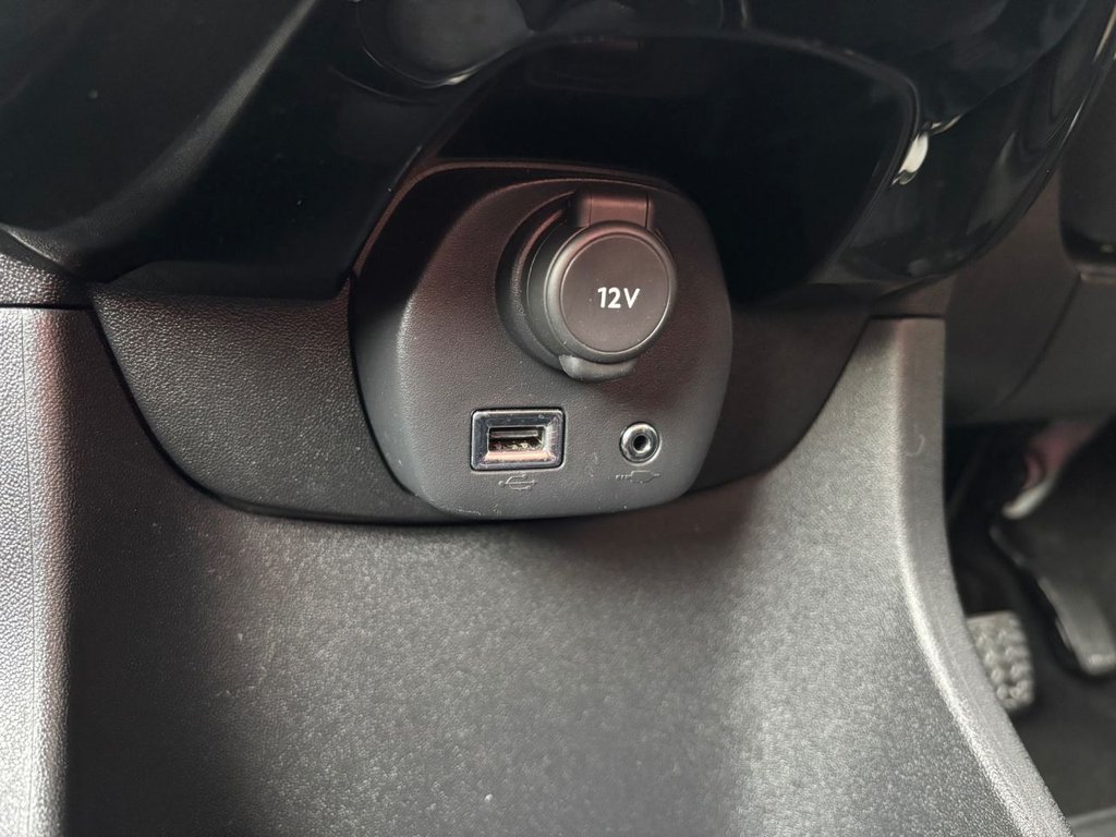 Used Citroen C1 2015 for sale - 76569907: Photo 37