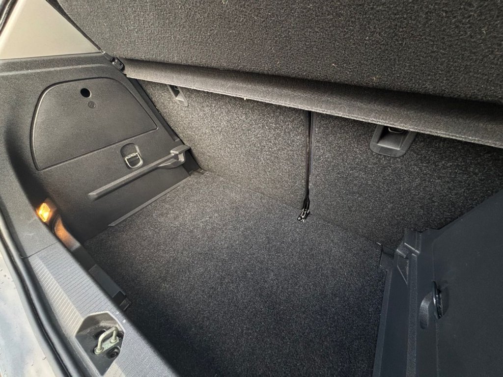 Used Vauxhall Corsa 2014 for sale - 76617963: Photo 23