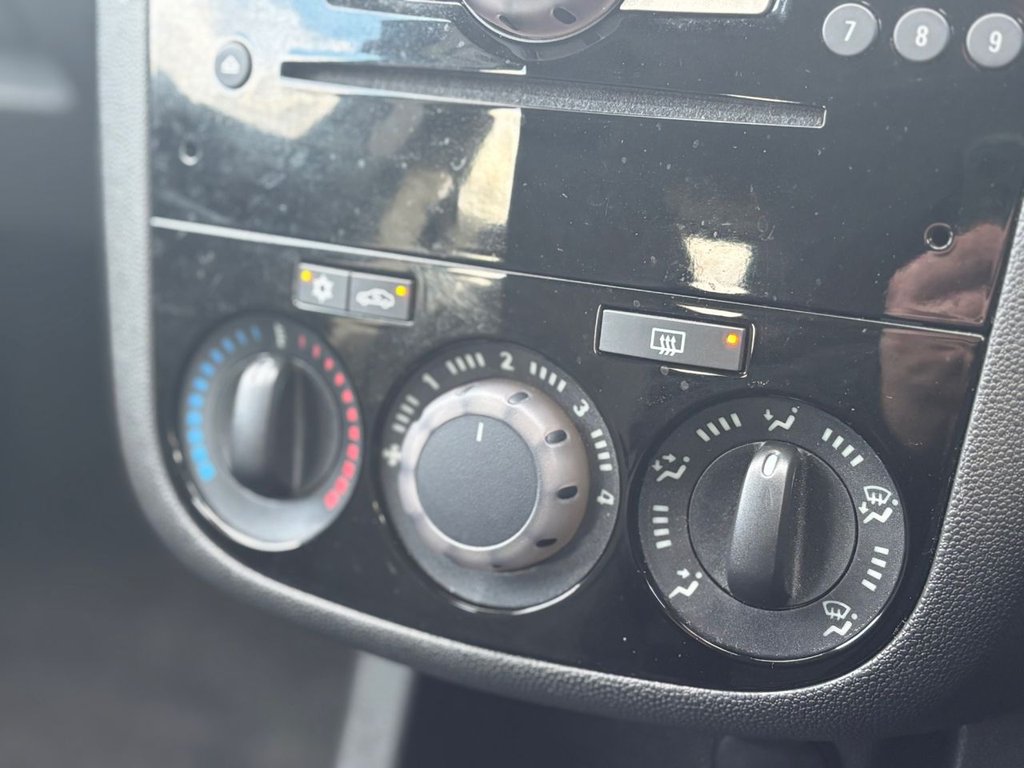 Used Vauxhall Corsa 2014 for sale - 76617963: Photo 38