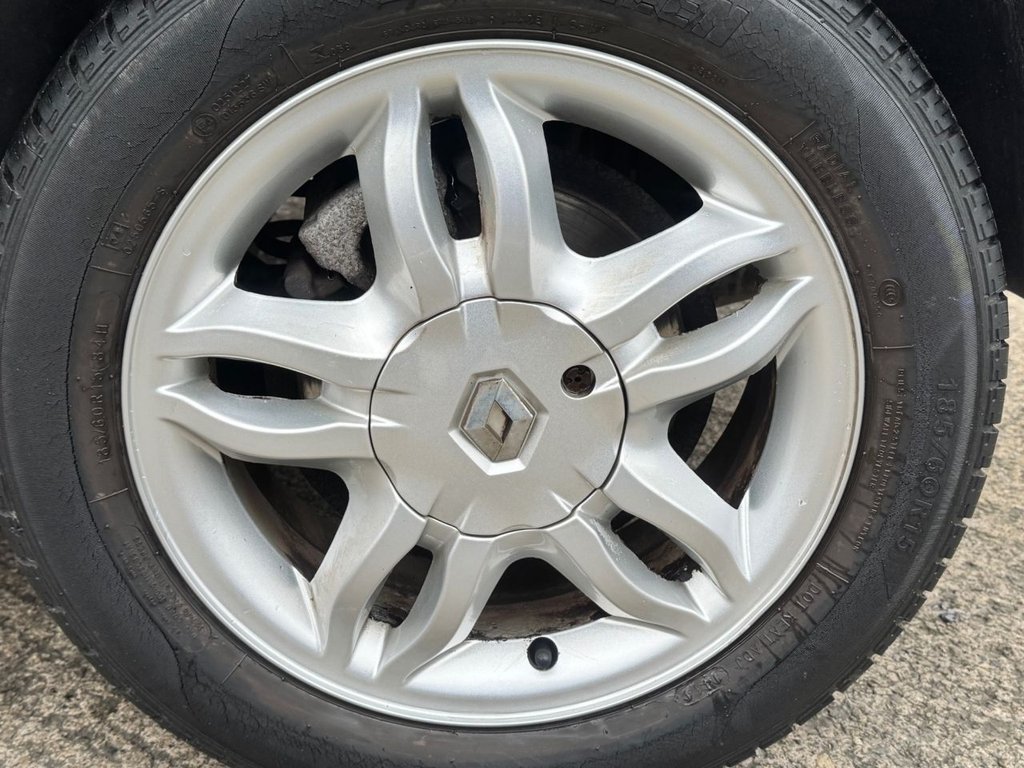 Used Renault Clio 2007 for sale - 76509492: Photo 15