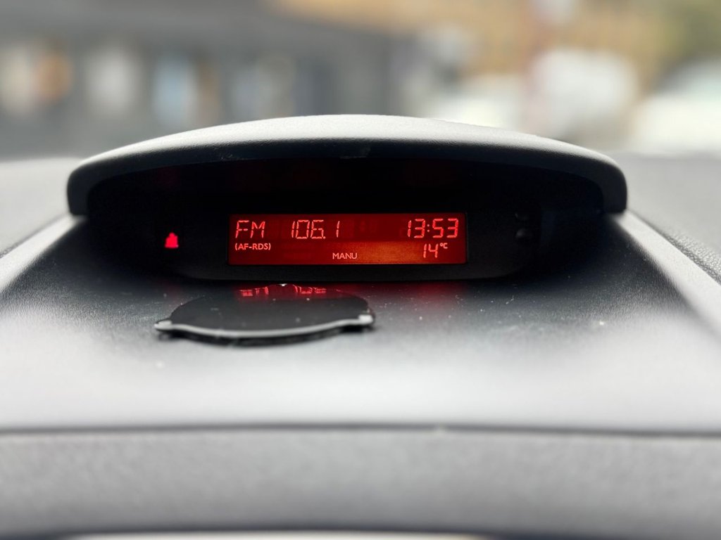 Used Renault Clio 2007 for sale - 76509492: Photo 21