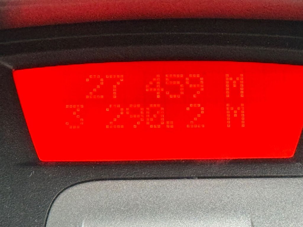 Used Renault Clio 2007 for sale - 76509492: Photo 24