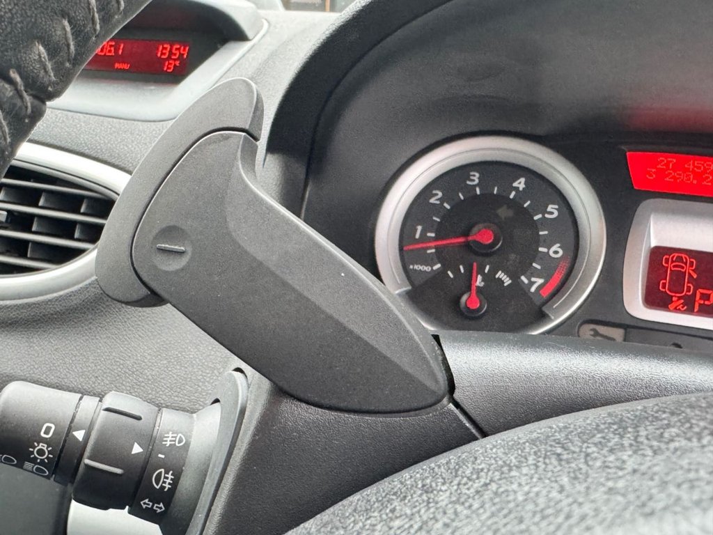 Used Renault Clio 2007 for sale - 76509492: Photo 30