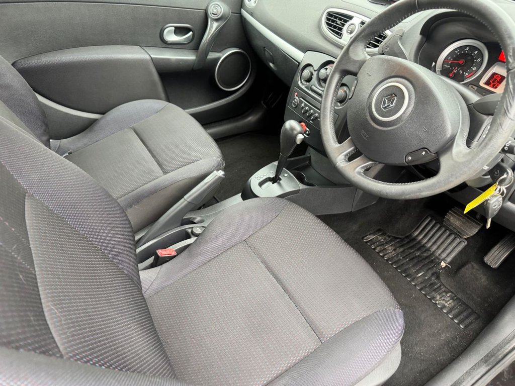 Used Renault Clio 2007 for sale - 76509492: Photo 35