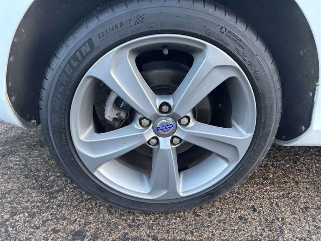 Used Volvo V40 2012 for sale - 76797544: Photo 22