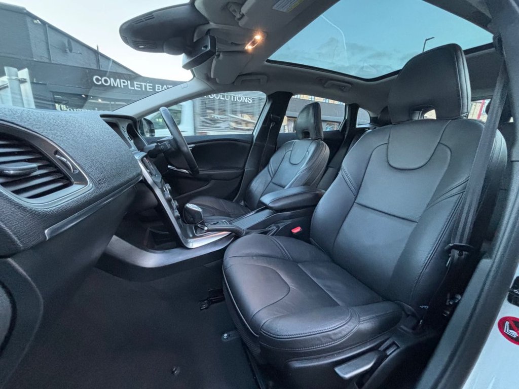 Used Volvo V40 2012 for sale - 76797544: Photo 28