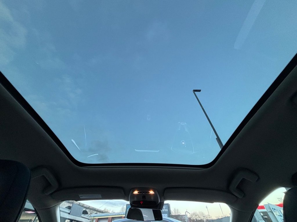 Used Volvo V40 2012 for sale - 76797544: Photo 33