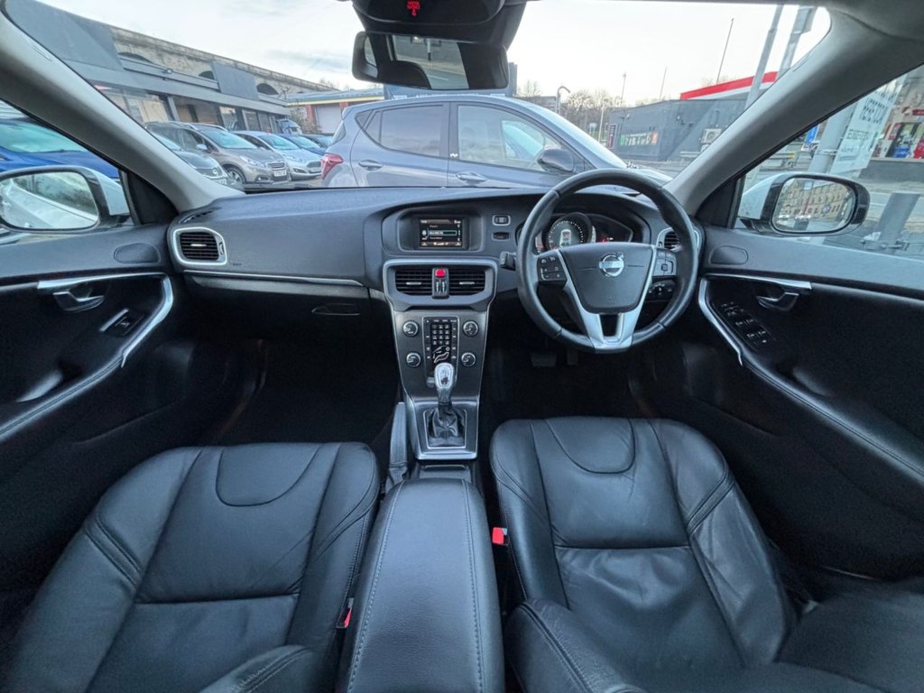 Used Volvo V40 2012 for sale - 76797544: Photo 35