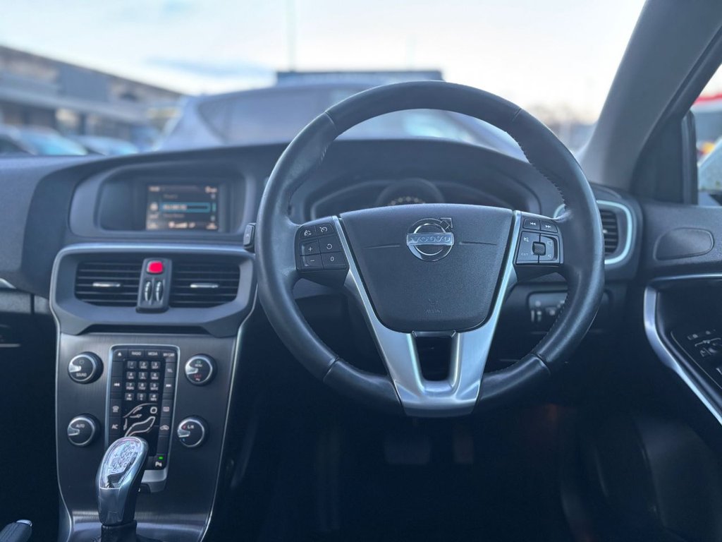 Used Volvo V40 2012 for sale - 76797544: Photo 37