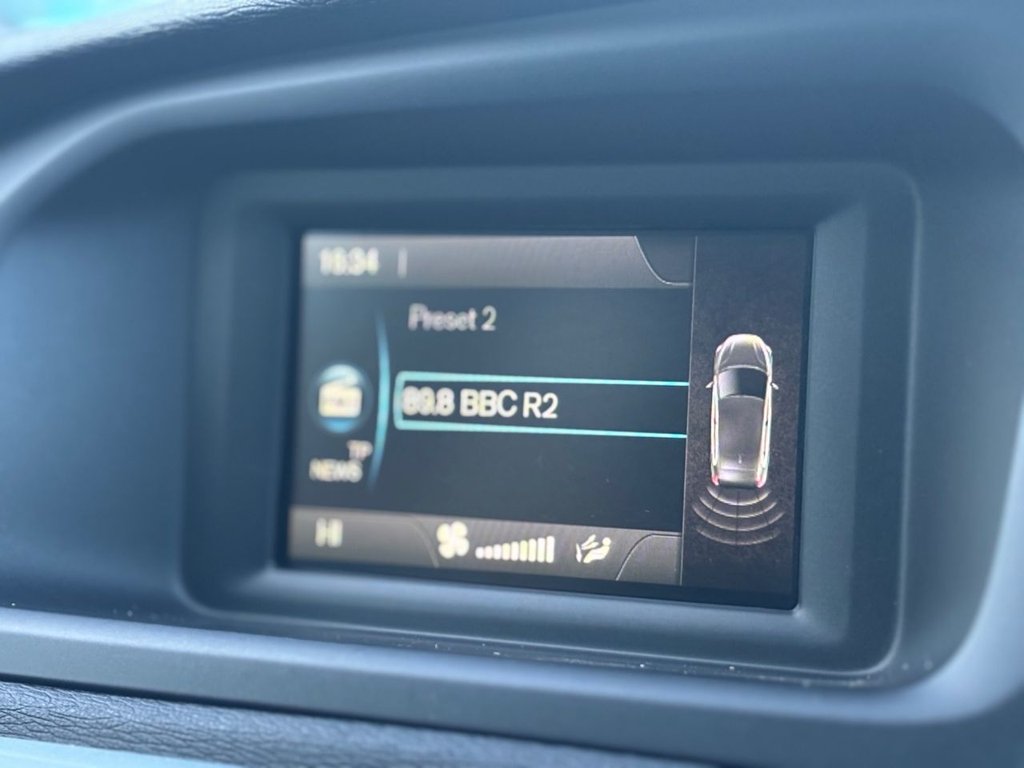 Used Volvo V40 2012 for sale - 76797544: Photo 40