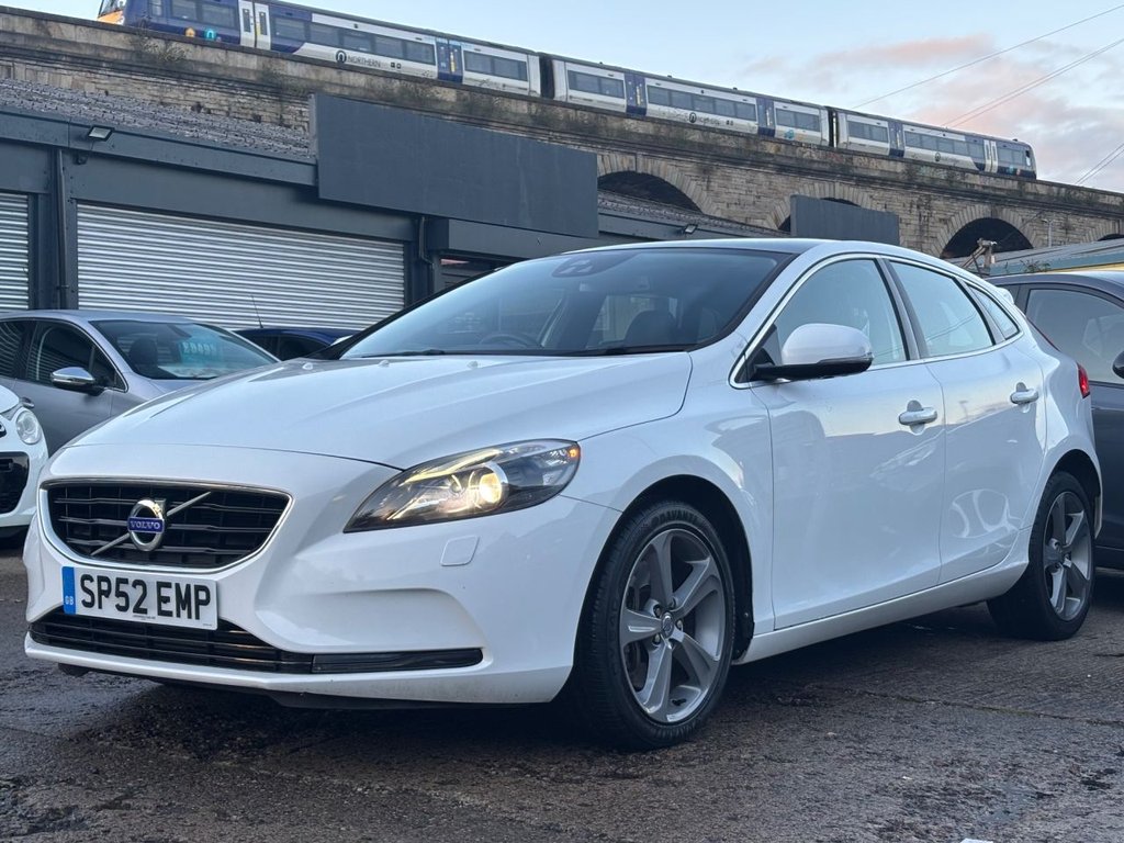 Used Volvo V40 2012 for sale - 76797544: Photo 6