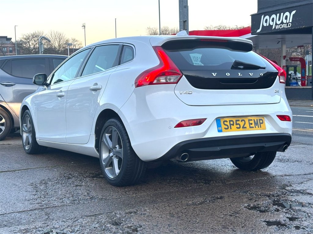 Used Volvo V40 2012 for sale - 76797544: Photo 9