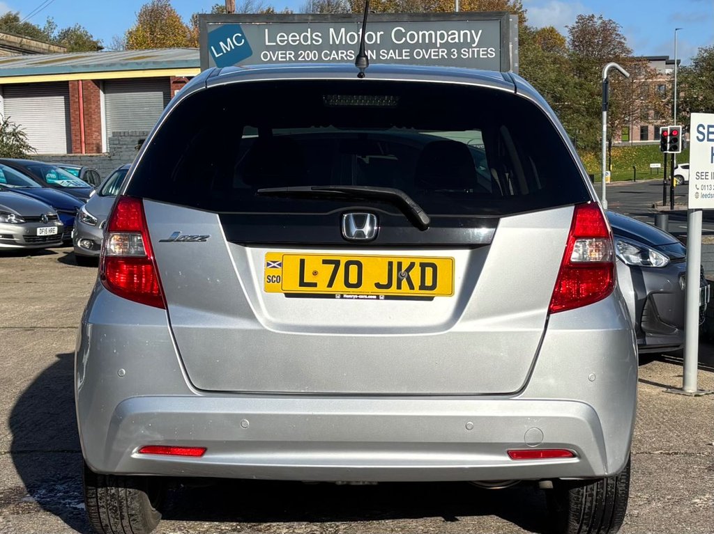 Used Honda Jazz 2015 for sale - 76395897: Photo 11