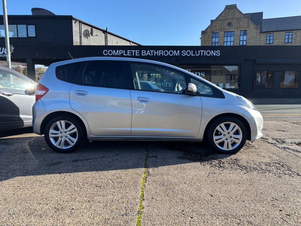 Used Honda Jazz 2015 for sale - 76395897: Photo 17