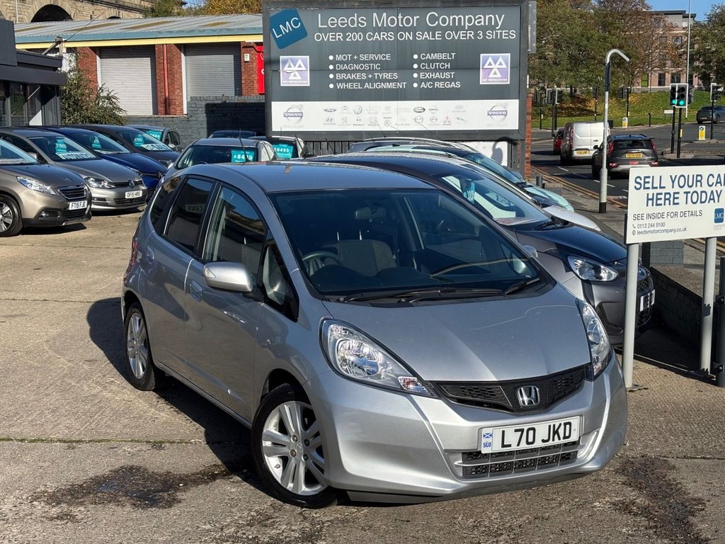 Used Honda Jazz 2015 for sale - 76395897: Photo 2