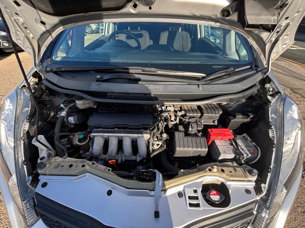 Used Honda Jazz 2015 for sale - 76395897: Photo 21