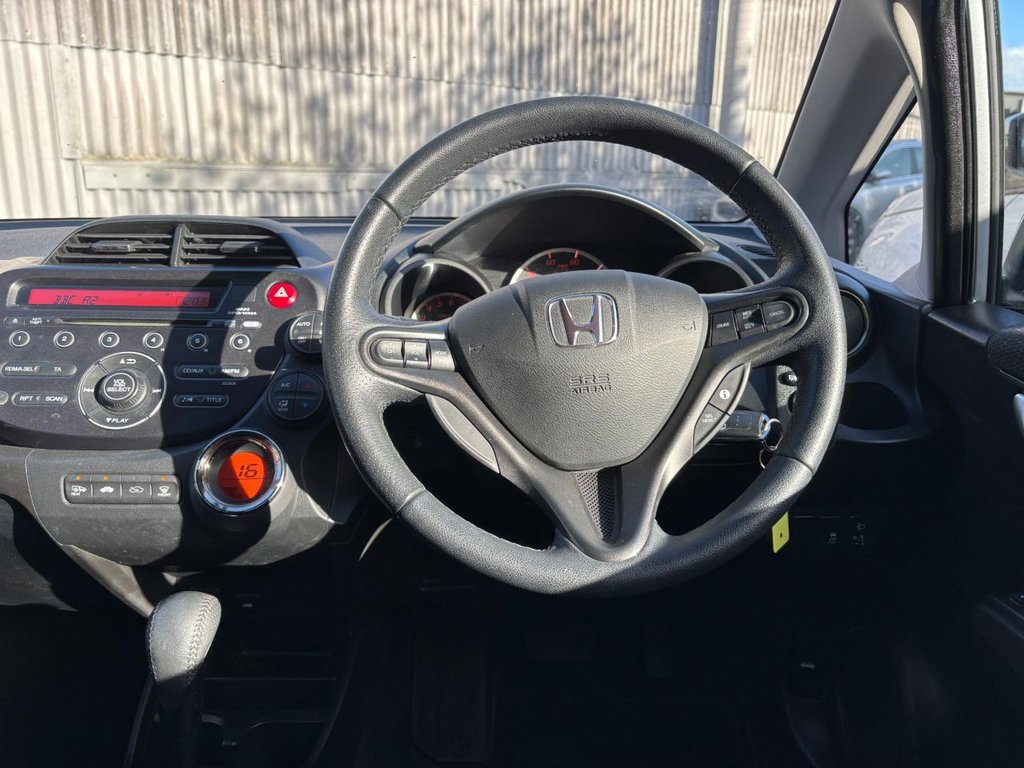 Used Honda Jazz 2015 for sale - 76395897: Photo 37