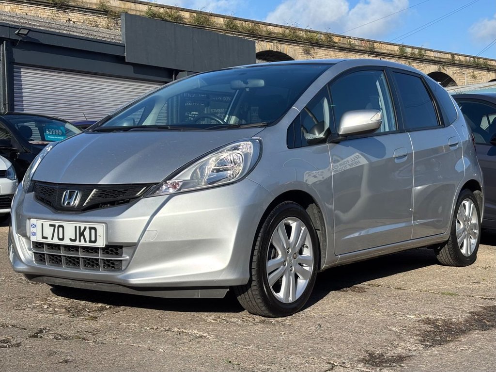 Used Honda Jazz 2015 for sale - 76395897: Photo 6