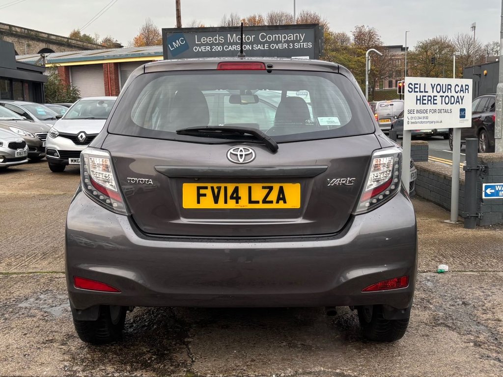Used Toyota Yaris 2014 for sale - 76509399: Photo 11