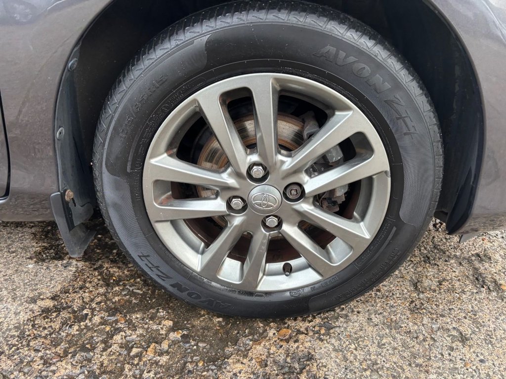 Used Toyota Yaris 2014 for sale - 76509399: Photo 21