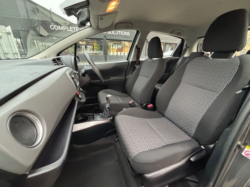 Used Toyota Yaris 2014 for sale - 76509399: Photo 24