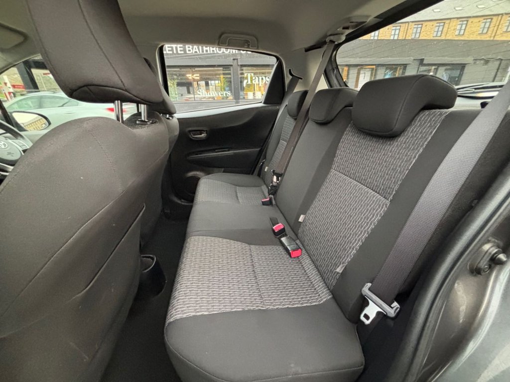 Used Toyota Yaris 2014 for sale - 76509399: Photo 26