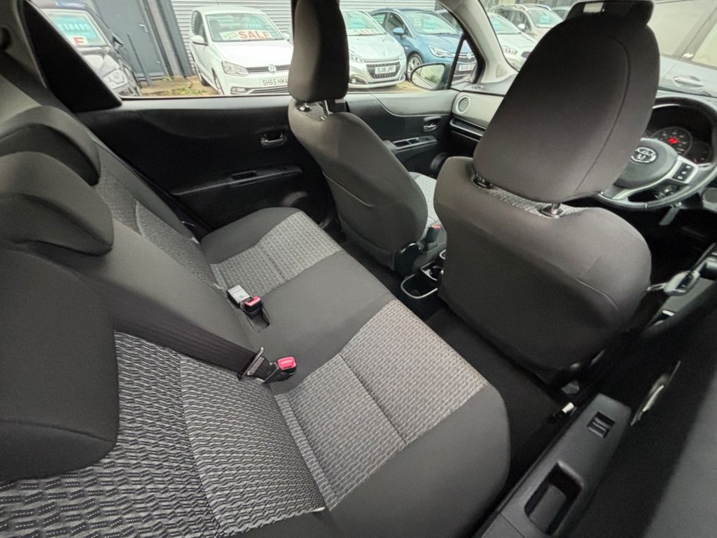 Used Toyota Yaris 2014 for sale - 76509399: Photo 27