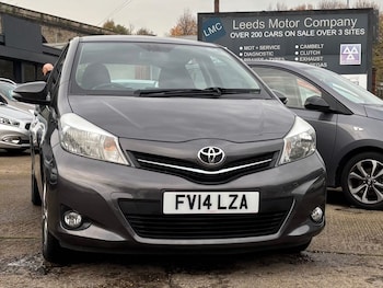 Used Toyota Yaris 2014 for sale - 76509399: Photo
