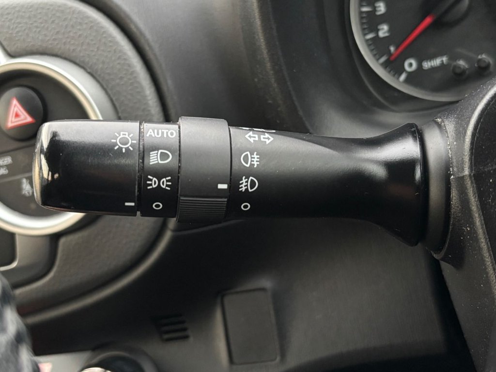 Used Toyota Yaris 2014 for sale - 76509399: Photo 40