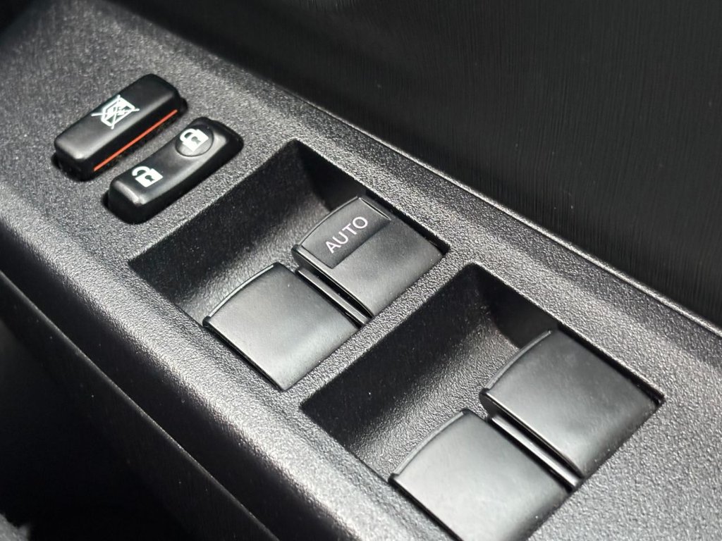 Used Toyota Yaris 2014 for sale - 76509399: Photo 46