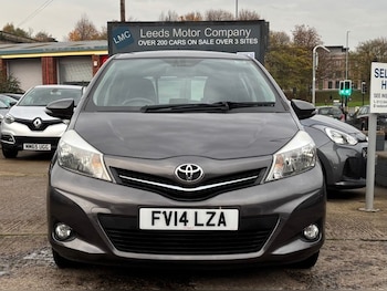Used Toyota Yaris 2014 for sale - 76509399: Photo