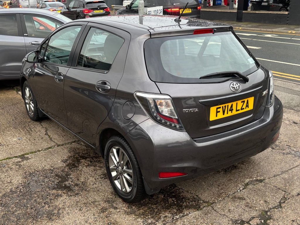 Used Toyota Yaris 2014 for sale - 76509399: Photo 9