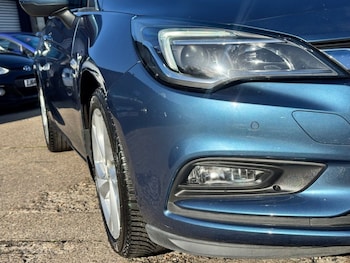 Used Vauxhall Astra 2017 for sale - 76395891: Photo