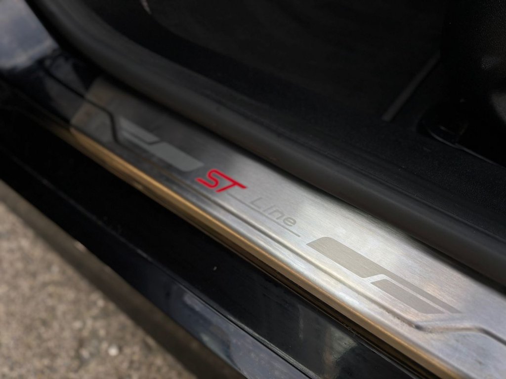 Used Ford Fiesta 2018 for sale - 76910297: Photo 32