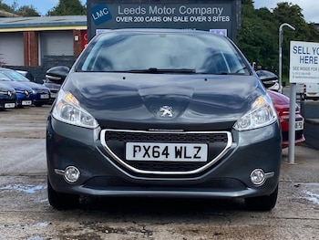 Used Peugeot 208 2014 for sale - 75487398: Photo