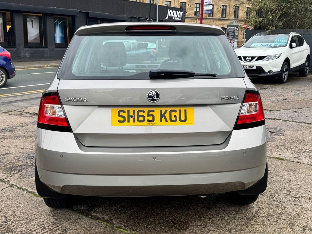 Used Skoda Fabia 2015 for sale - 76698097: Photo 7