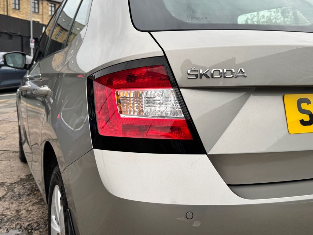 Used Skoda Fabia 2015 for sale - 76698097: Photo 8