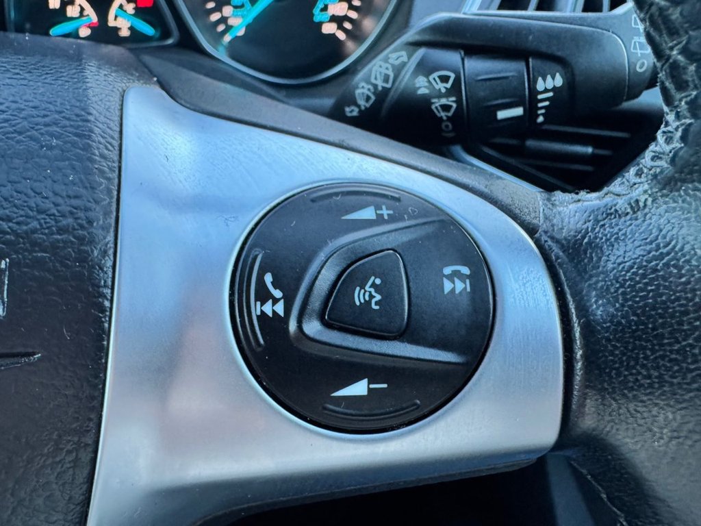 Used Ford Kuga 2015 for sale - 76867619: Photo 35