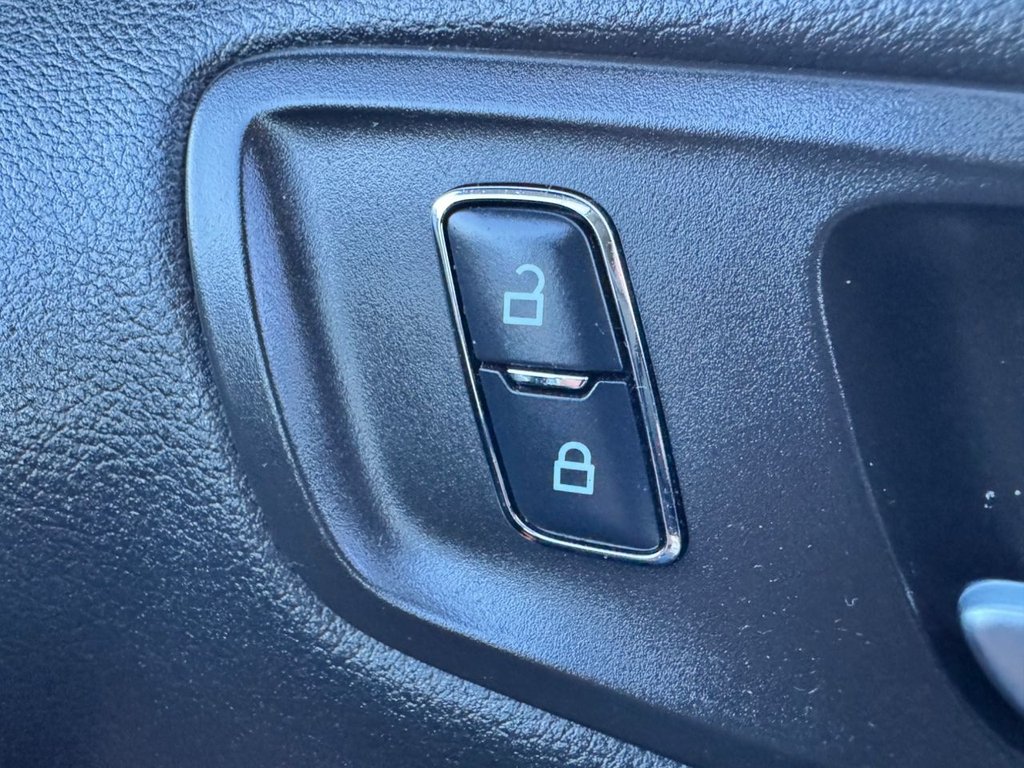 Used Ford Kuga 2015 for sale - 76867619: Photo 38