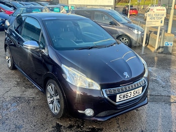 Used Peugeot 208 2013 for sale - 76698937: Photo