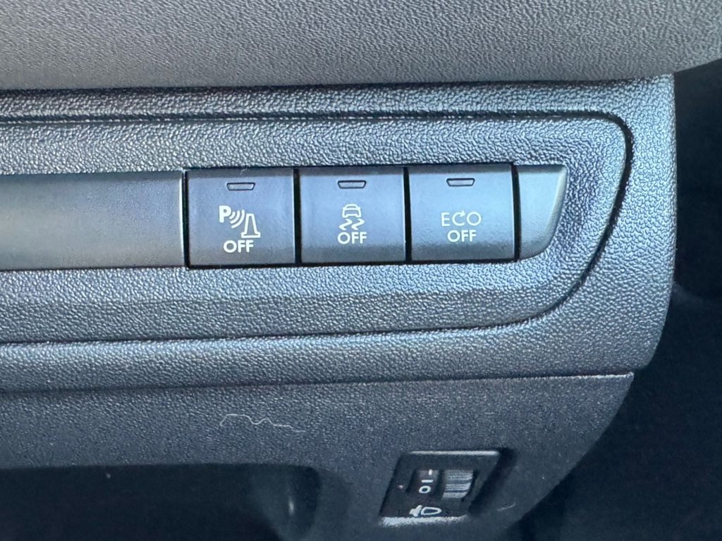 Used Peugeot 208 2013 for sale - 76698937: Photo 31