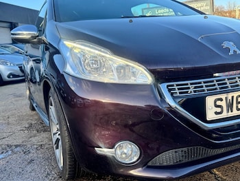 Used Peugeot 208 2013 for sale - 76698937: Photo