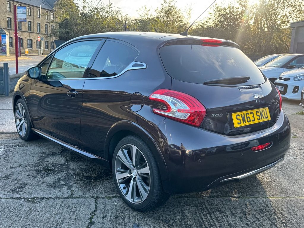 Used Peugeot 208 2013 for sale - 76698937: Photo 9