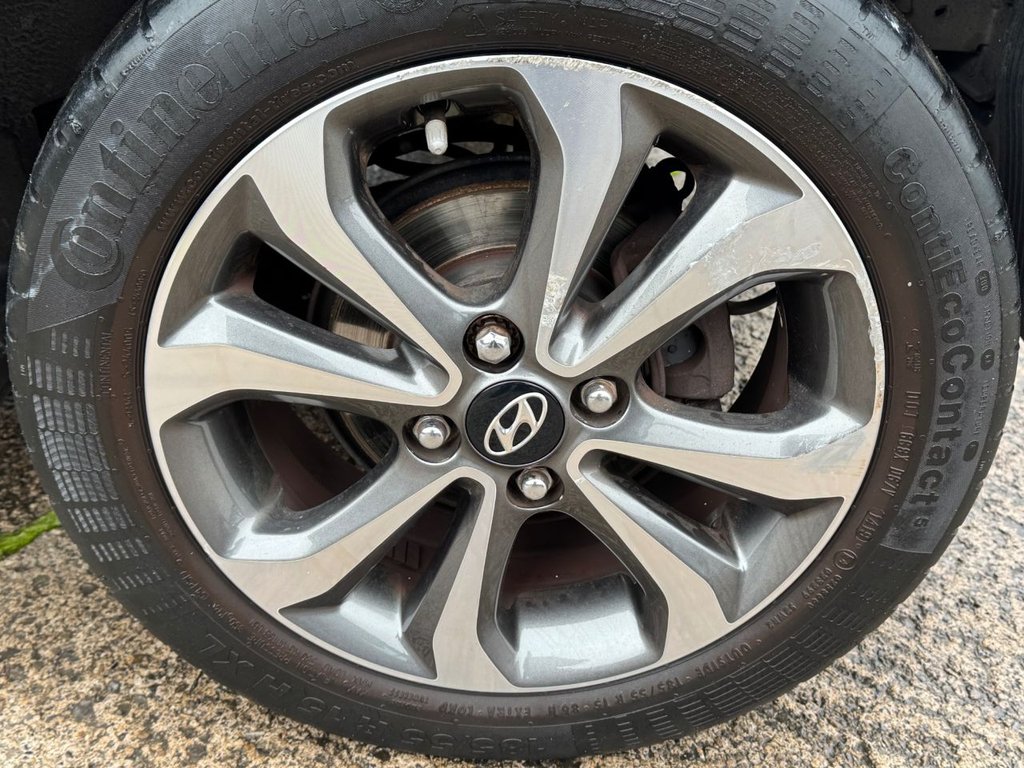 Used Hyundai i10 2019 for sale - 76132232: Photo 17