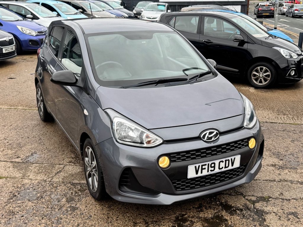 Used Hyundai i10 2019 for sale - 76132232: Photo 2