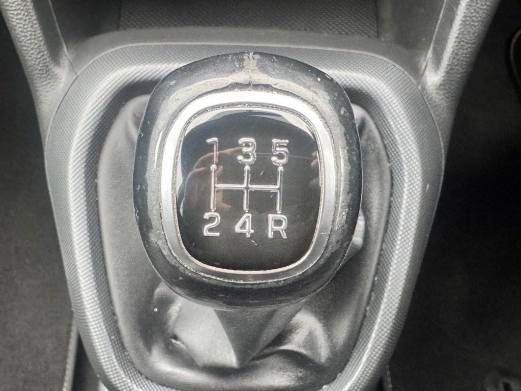 Used Hyundai i10 2019 for sale - 76132232: Photo 28