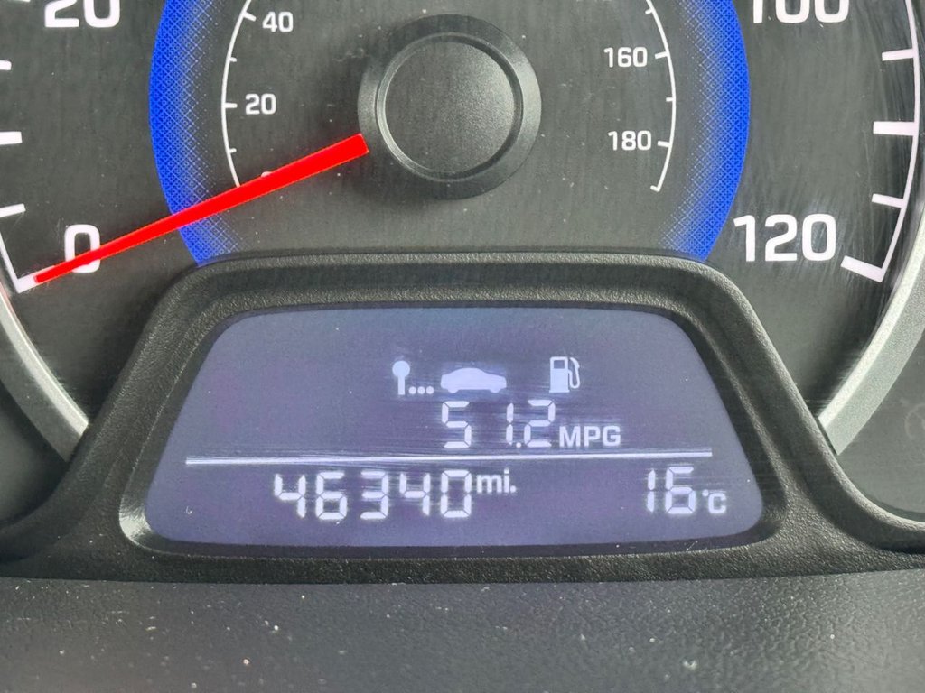 Used Hyundai i10 2019 for sale - 76132232: Photo 29