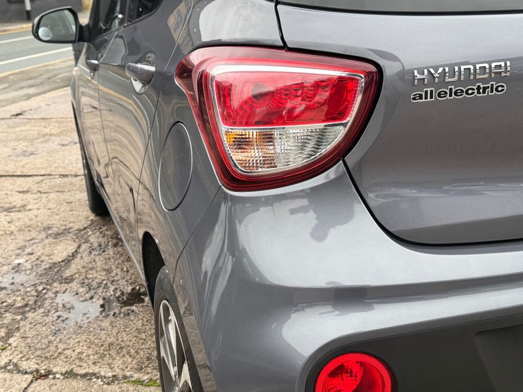 Used Hyundai i10 2019 for sale - 76132232: Photo 8
