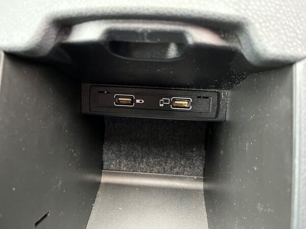 Used Mercedes-Benz A-Class 2015 for sale - 72663464: Photo 44