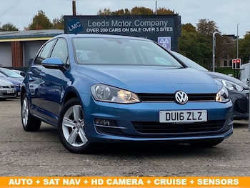 Volkswagen - Golf